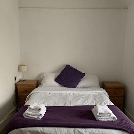 The Castle Hotel 람피터 외부 사진